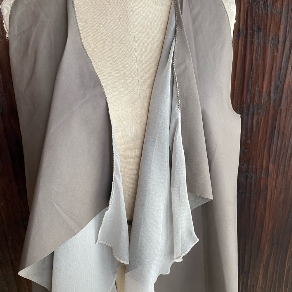 illia Thin Weight Napa Drape Vest Chiffon Lined